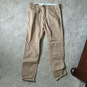 Levi Pants